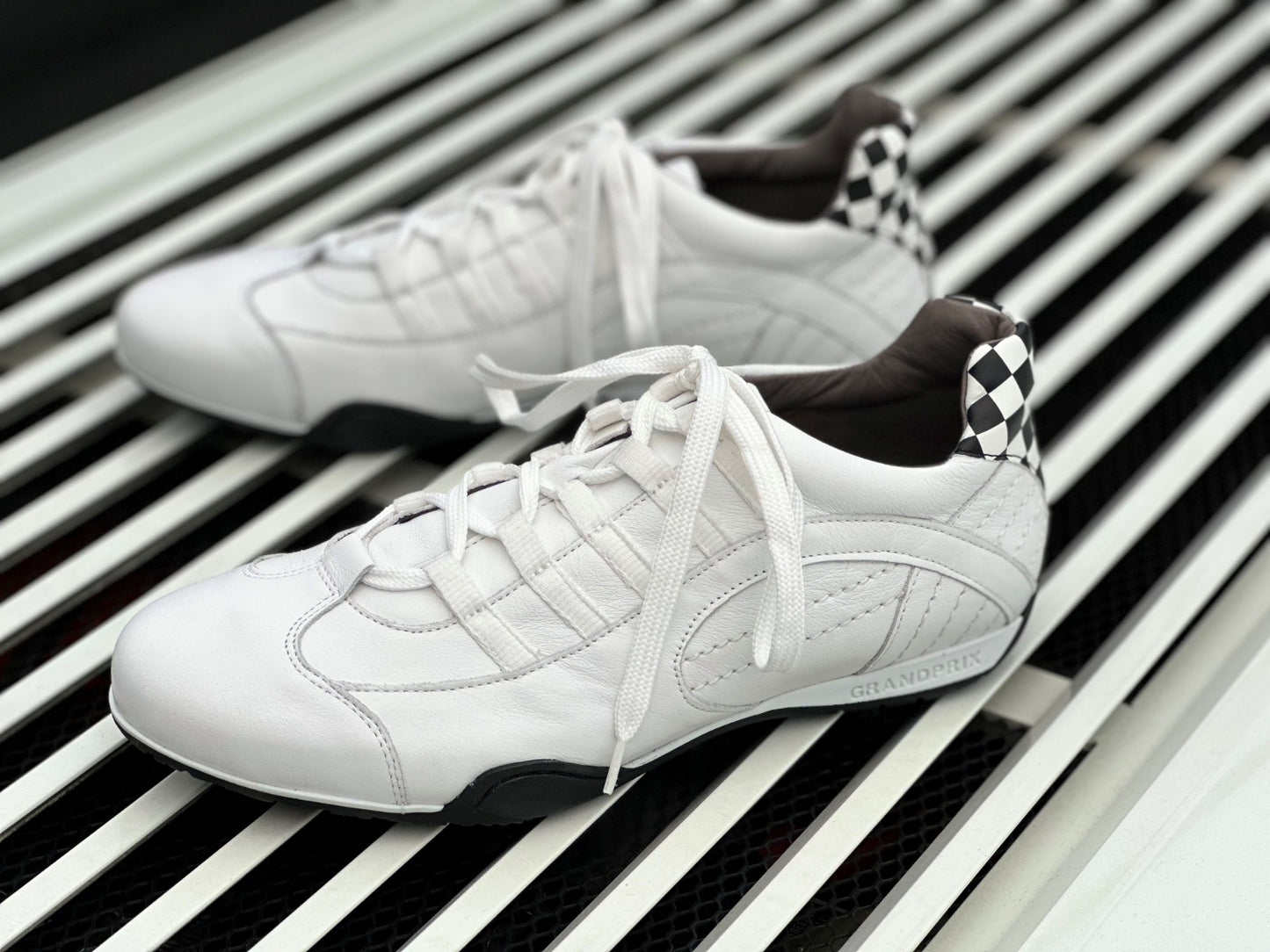 Chaussures de conduite GPO Racing White Black - Femme