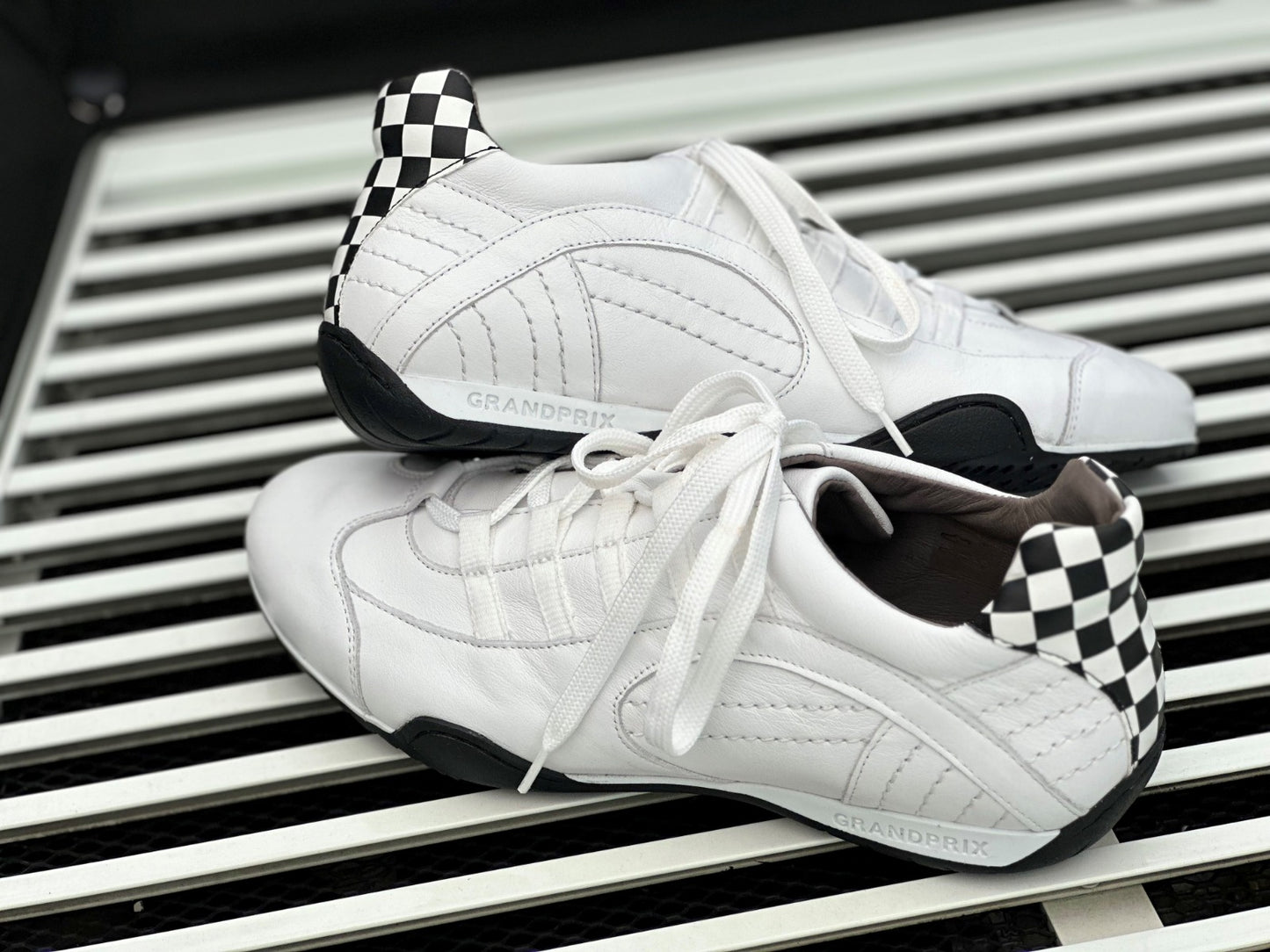 Chaussures de conduite GPO Racing White Black - Femme