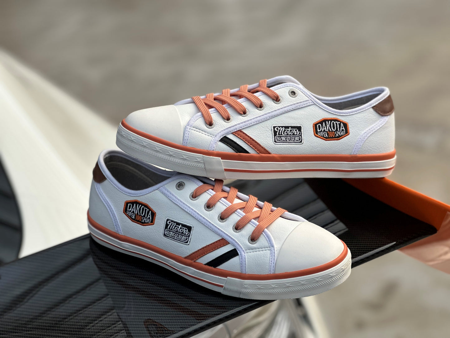 Baskets DK Motors Crème